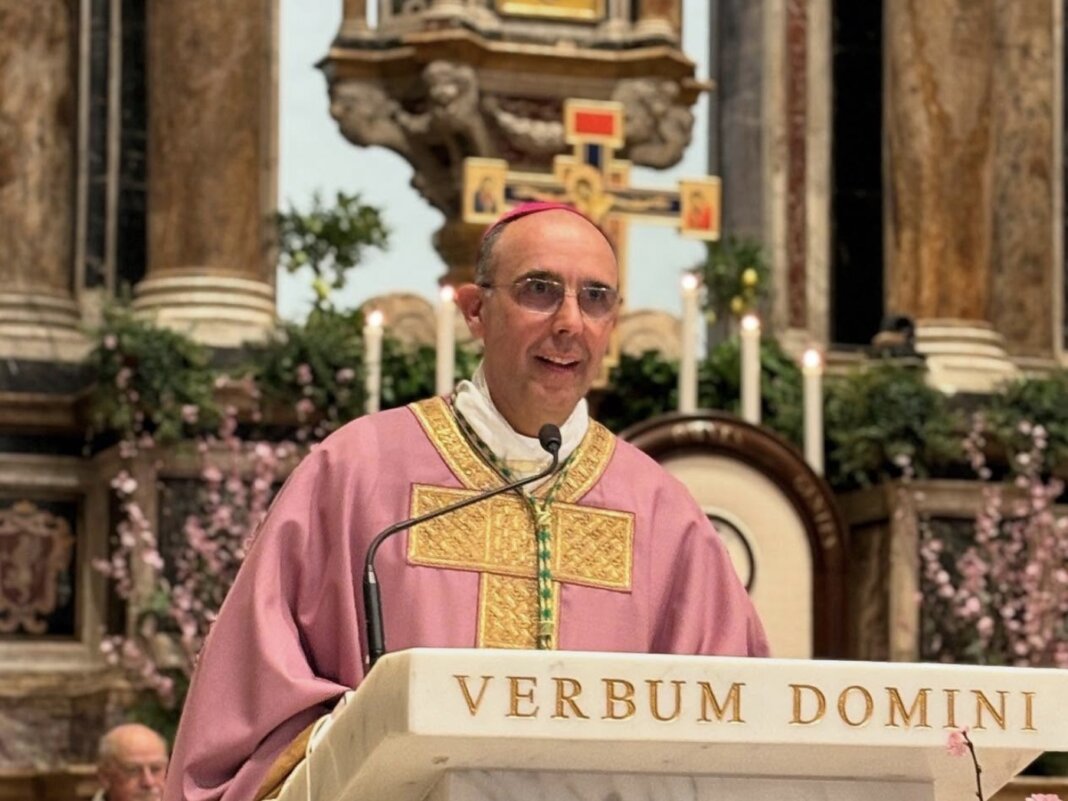 Grosseto in festa per l'insediamento del nuovo vescovo Berardino Giordano