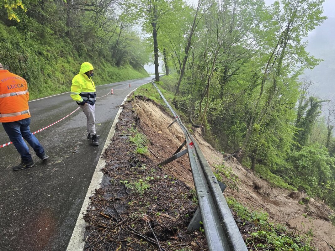 Il maltempo colpisce duro in Alta Versilia: dichiarato lo stato di emergenza regionale