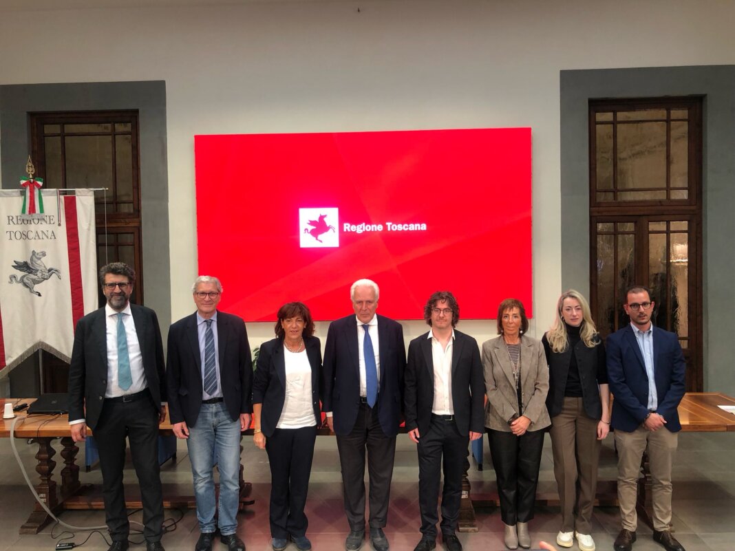 Dalla Regione quasi 9 milioni di euro per interventi in 11 Comuni: firmati gli accordi di programma