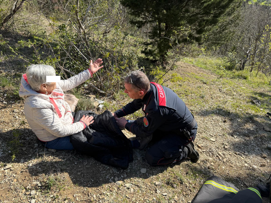 Ritrovata dopo una notte all'addiaccio un'anziana di 80 anni che si era smarrita a Monte Morello
