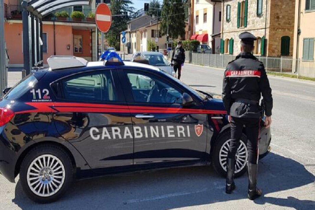L'ombra della guerra delle grucce di Prato sull'omidicio di una coppia cinese a Roma