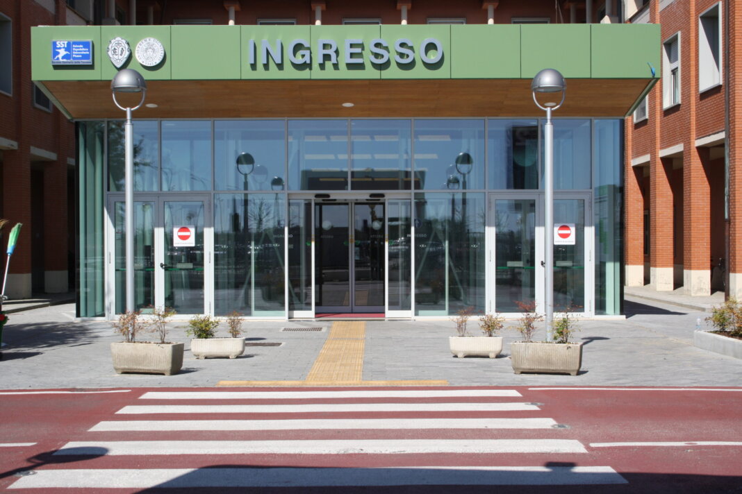 Morto in ospedale Benedetto Ceraulo: il killer di Gucci si era sparato dopo aver ferito il figlio