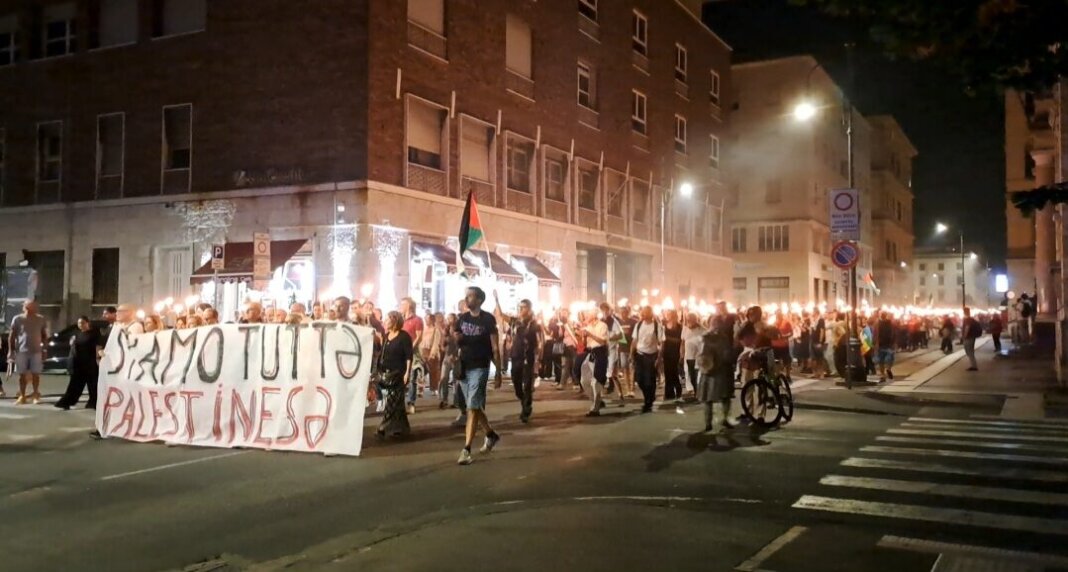 Livorno in corteo per la Palestina, sindaco Salvetti: 