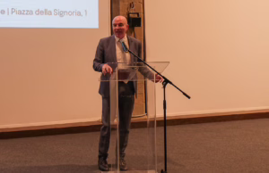 Sindaci toscani in assemblea a Palazzo Vecchio, Giani: "Credo nella Toscana dei Comuni"