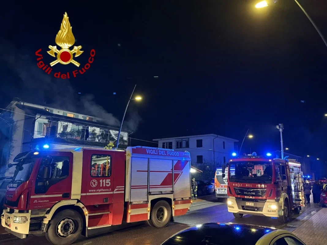 incendio sala da ballo Arezzo