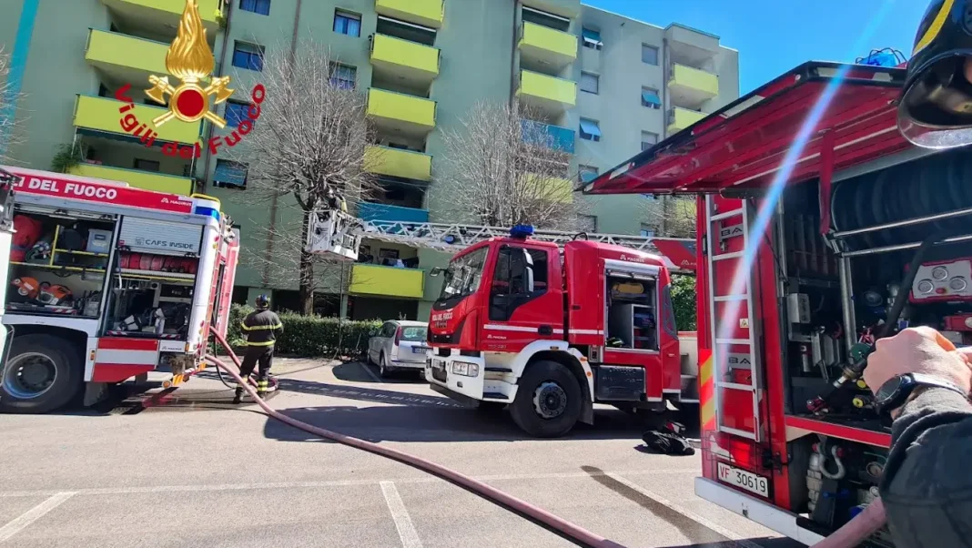 Vigili del fuoco Prato incendio 61 anni